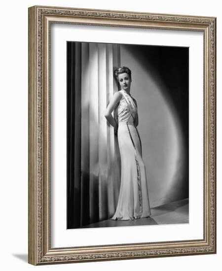 Danielle Darrieux 1938-null-Framed Photo