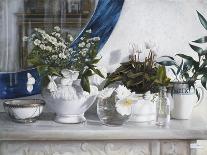 Afternoon Tea con Bottiglia Blu-Danka Weitzen-Giclee Print