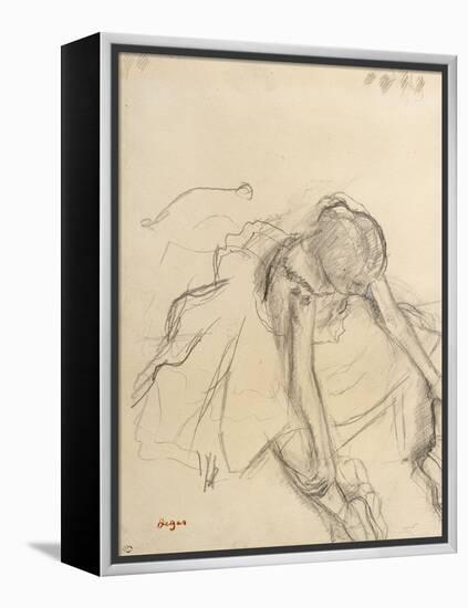 Danseuse assise, essayant ses pointes-Edgar Degas-Framed Premier Image Canvas