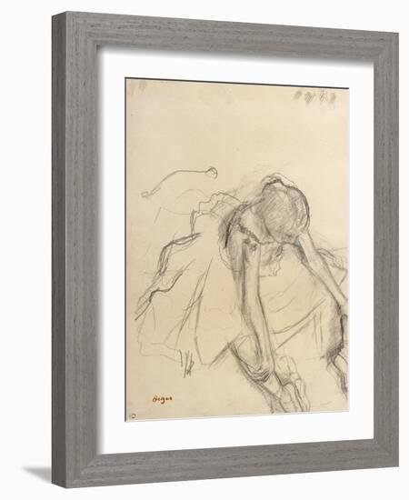 Danseuse assise, essayant ses pointes-Edgar Degas-Framed Premium Giclee Print