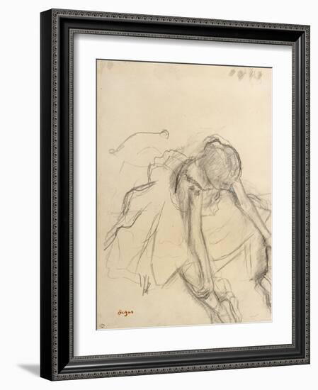 Danseuse assise, essayant ses pointes-Edgar Degas-Framed Premium Giclee Print