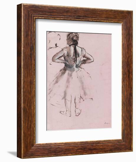 Danseuse debout, de dos, les mains à la taille-Edgar Degas-Framed Giclee Print