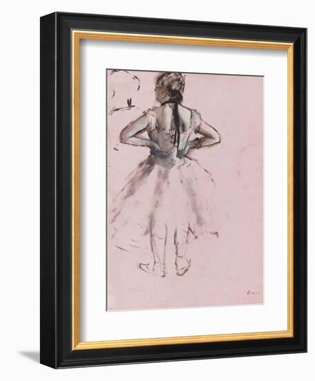 Danseuse debout, de dos, les mains à la taille-Edgar Degas-Framed Giclee Print