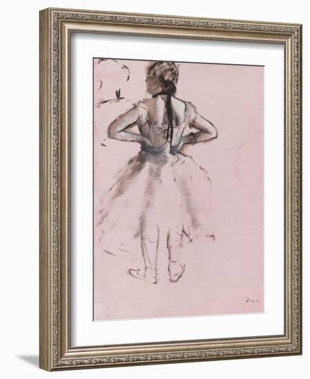 Danseuse debout, de dos, les mains à la taille-Edgar Degas-Framed Giclee Print