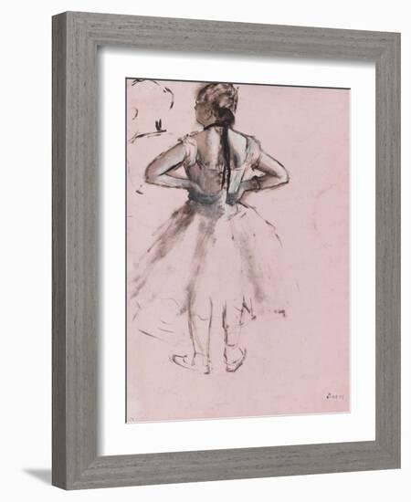 Danseuse debout, de dos, les mains à la taille-Edgar Degas-Framed Giclee Print