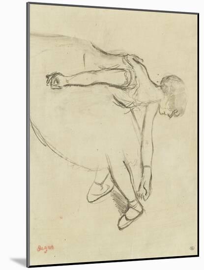 Danseuse en quatrième position-Edgar Degas-Mounted Giclee Print