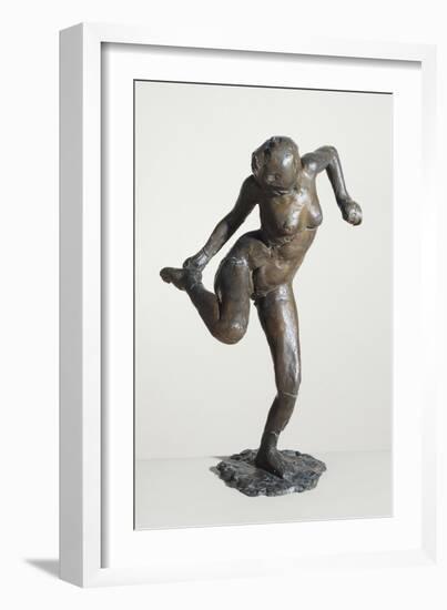 Danseuse regardant la plante de son pied droit; troisième étude-Edgar Degas-Framed Giclee Print