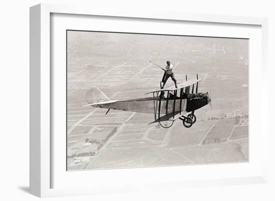 Daredevil Al Wilson Golfing on Biplane-null-Framed Photographic Print