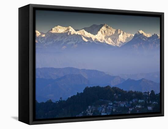 Darjeeling and Kanchenjunga, West Bengal, India-Jane Sweeney-Framed Premier Image Canvas