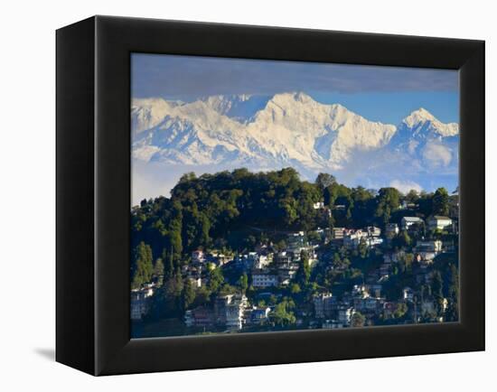 Darjeeling and Kanchenjunga, West Bengal, India-Jane Sweeney-Framed Premier Image Canvas