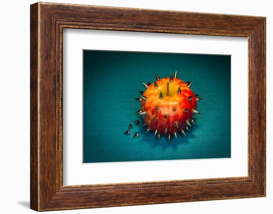 datura / stechapfel-tom r. grabuschnigg-Framed Photographic Print