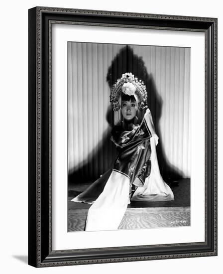 Daughter of Shanghai, Anna May Wong, 1937-null-Framed Photo