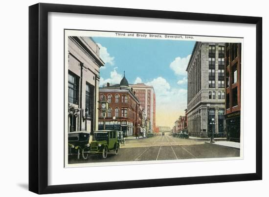 Davenport, Iowa, Views of the Third and Brady Streets-Lantern Press-Framed Art Print