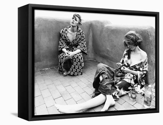 David Bowie, Candy Clark, the Man Who Fell to Earth, 1976-null-Framed Premier Image Canvas