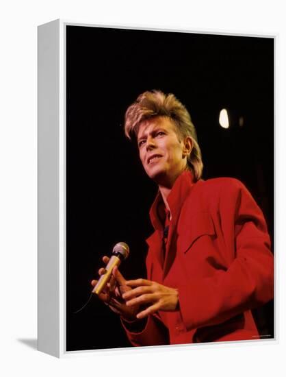 David Bowie-null-Framed Premier Image Canvas