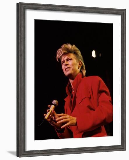 David Bowie-null-Framed Premium Photographic Print