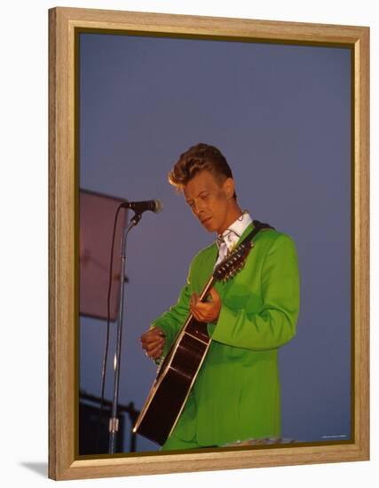 David Bowie-null-Framed Premier Image Canvas