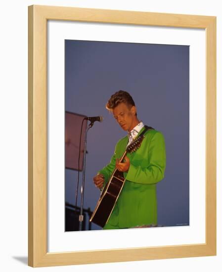 David Bowie-null-Framed Premium Photographic Print