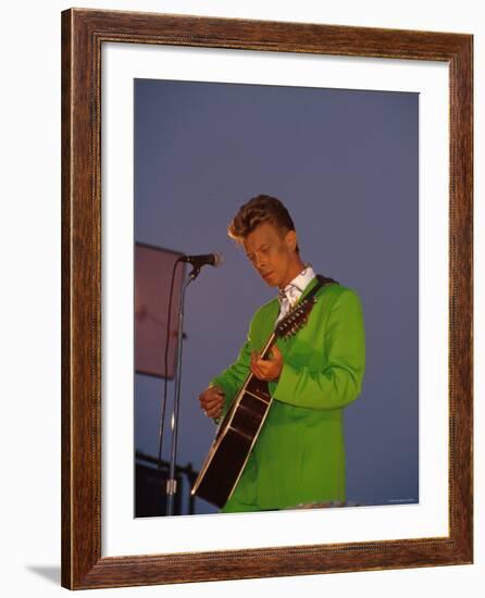 David Bowie-null-Framed Premium Photographic Print