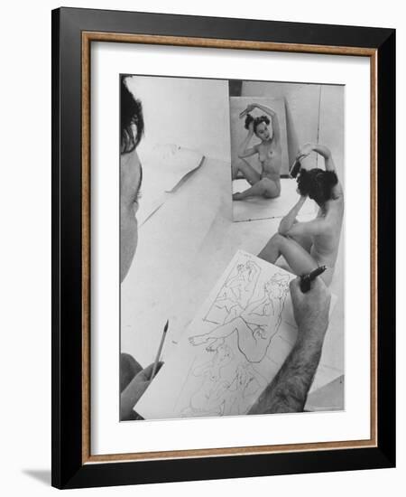 David Fredenthal Drawing Nude Model-Gjon Mili-Framed Photographic Print