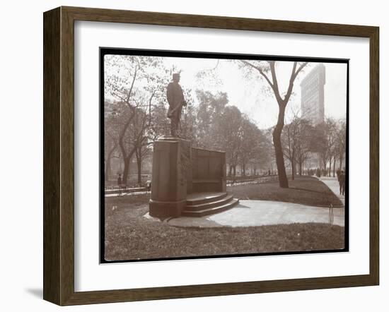 David Glasgow Farragut Statue in Madison Square Park, New York, c.1905-Byron Company-Framed Giclee Print