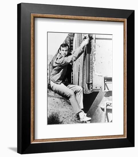 David Janssen - The Fugitive-null-Framed Photo