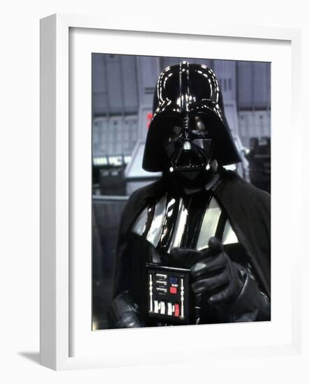 DAVID PROWSE. "STAR WARS: EPISODE VI-RETURN OF THE JEDI" [1983], directed by RICHARD MARQUAND.-null-Framed Photographic Print