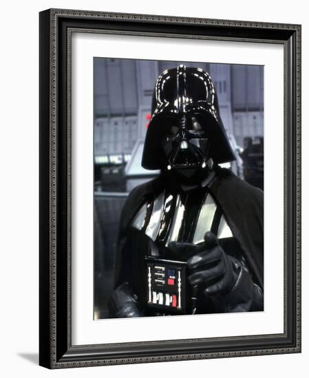 DAVID PROWSE. "STAR WARS: EPISODE VI-RETURN OF THE JEDI" [1983], directed by RICHARD MARQUAND.-null-Framed Photographic Print