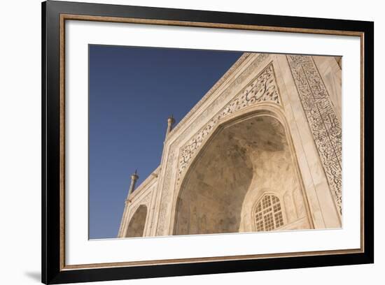 Dawn at the Taj Mahal, UNESCO World Heritage Site, Agra, Uttar Pradesh, India, Asia-Ben Pipe-Framed Photographic Print