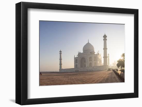 Dawn at the Taj Mahal, UNESCO World Heritage Site, Agra, Uttar Pradesh, India, Asia-Ben Pipe-Framed Photographic Print