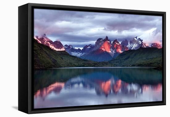 Dawn Torres del Paine-Larry Malvin-Framed Premier Image Canvas