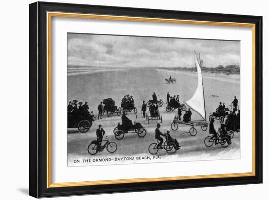 Daytona Beach, Florida - Crowds on Bicycles and in Cars-Lantern Press-Framed Premium Giclee Print