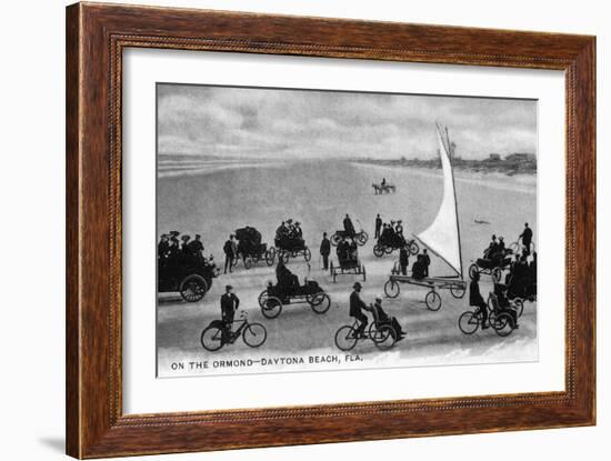 Daytona Beach, Florida - Crowds on Bicycles and in Cars-Lantern Press-Framed Art Print