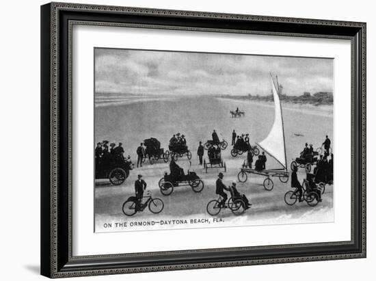 Daytona Beach, Florida - Crowds on Bicycles and in Cars-Lantern Press-Framed Art Print