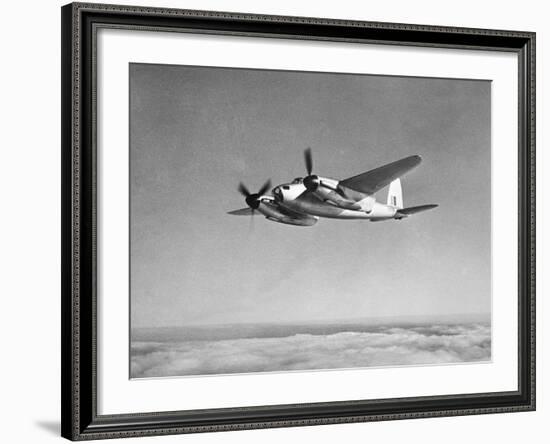 De Havilland Mosquito in Flight-null-Framed Photographic Print