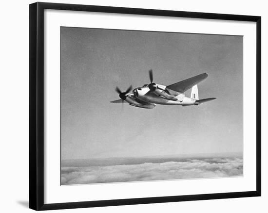 De Havilland Mosquito in Flight-null-Framed Photographic Print
