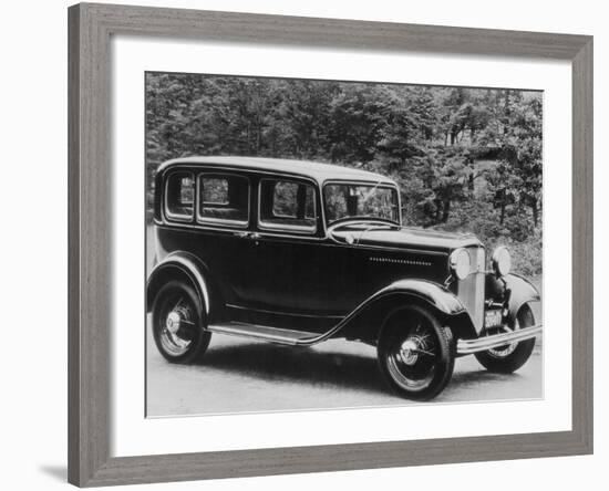 De Luxe Pordor Sedan-null-Framed Photographic Print