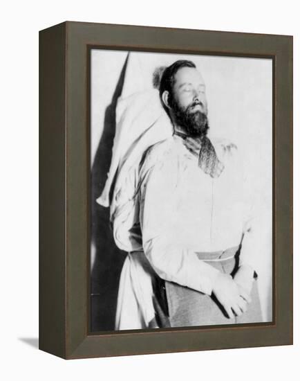 Dead Body of Outlaw Jesse James Photograph-Lantern Press-Framed Stretched Canvas