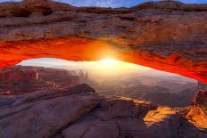 Mesa Arch at Sunrise-Dean Fikar-Photographic Print