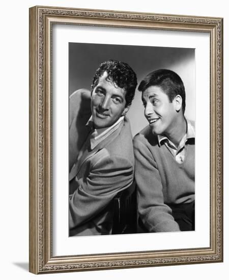 DEAN MARTIN AND JERRY LEWIS in the 50's, 1953: American comic team Dean Martin (L) and Jerry Lewis-null-Framed Photo