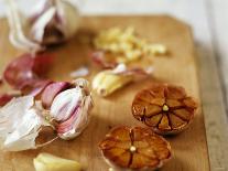 Garlic, Fresh and Roasted-Debi Treloar-Photographic Print