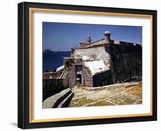 December 1946: El Morro Castle and Morro Lighthouse, Havana Harbor, Cuba-Eliot Elisofon-Framed Photographic Print