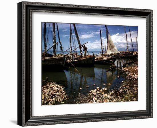 December 1946: Fishermen at in Port Au Prince Harbor in Haiti-Eliot Elisofon-Framed Photographic Print