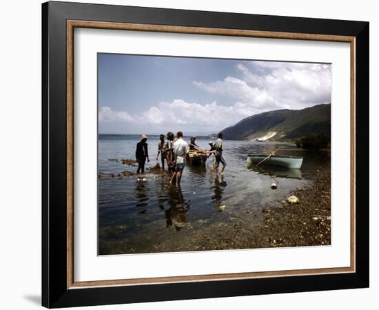 December 1946: Fishermen at Kingston Harbor in Jamaica-Eliot Elisofon-Framed Photographic Print