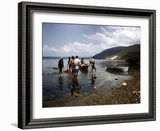 December 1946: Fishermen at Kingston Harbor in Jamaica-Eliot Elisofon-Framed Photographic Print