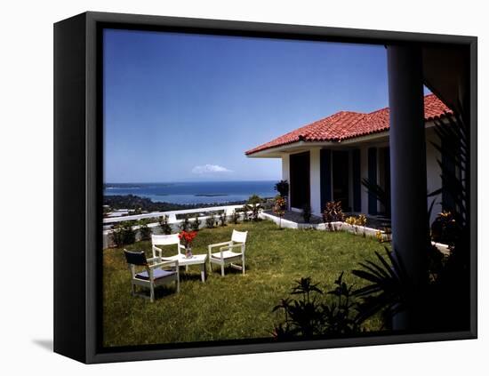 December 1946: Hotel La Citadelle in Port Au Prince, Haiti-Eliot Elisofon-Framed Premier Image Canvas