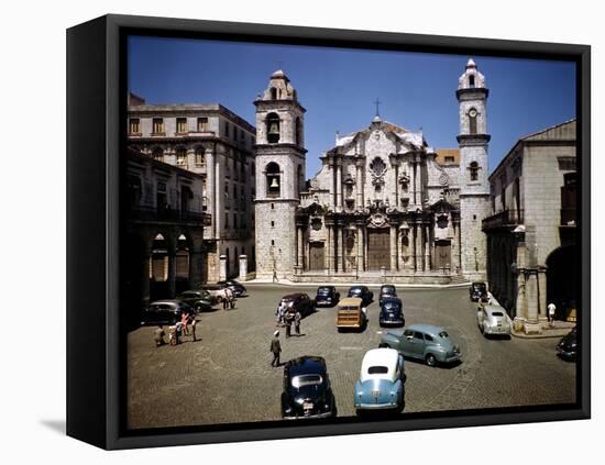 December 1946: Street Scene in Front of Columbus Cathedral in Havana, Cuba-Eliot Elisofon-Framed Premier Image Canvas