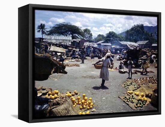 December 1946: Vendors at an Open Air Market at Petionville, Haiti-Eliot Elisofon-Framed Premier Image Canvas