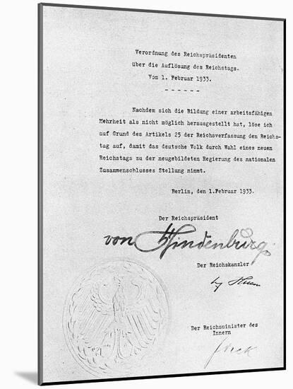 Decree from Hindenburg ordering dissolution of the Reichstag from 1 February 1933-Anon-Mounted Photographic Print