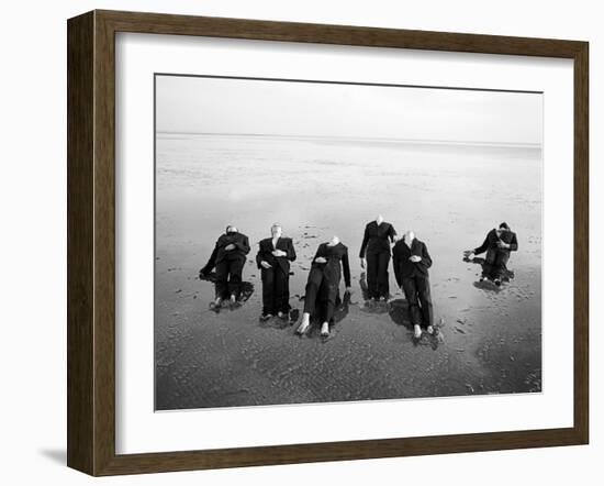 Deichaktionen 4-Jaschi Klein-Framed Photographic Print